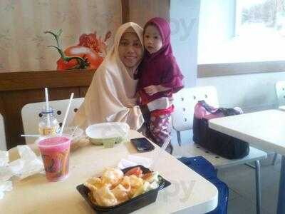 Es Teler 77 Plaza Atrium