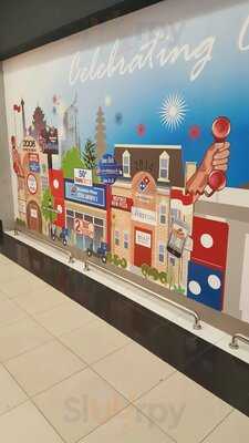 Domino's Pizza