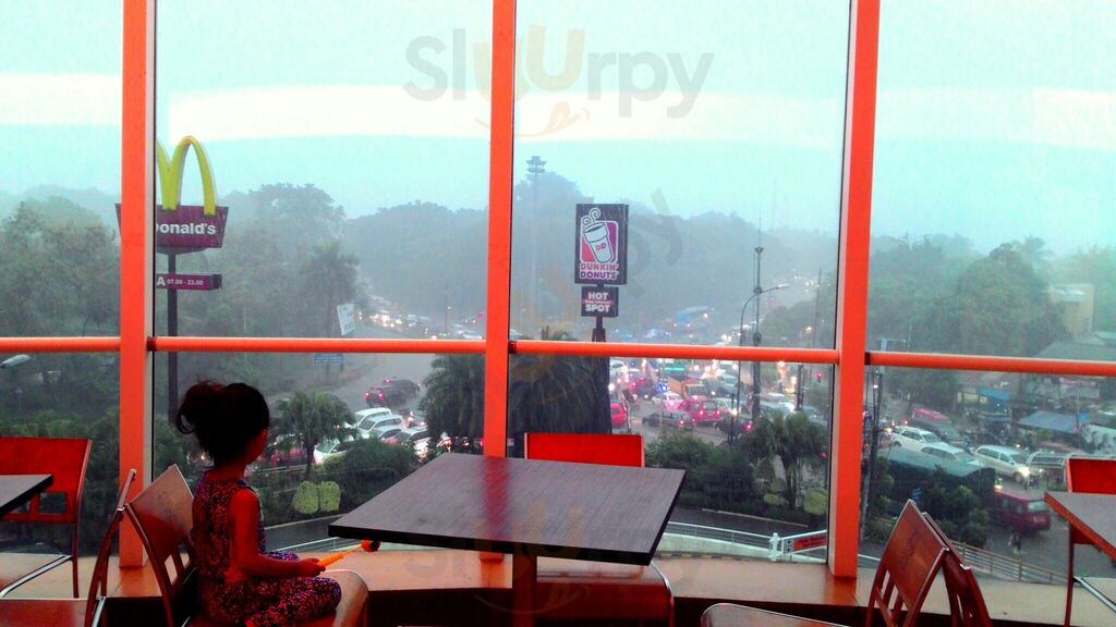 Hoka Hoka Bento Tmii