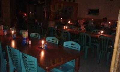 Istana Sate Tegal Ibu Ita