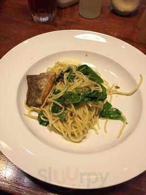 Pancious Mall Taman Anggrek