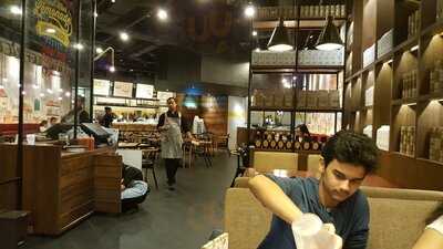 Pancious Mall Taman Anggrek