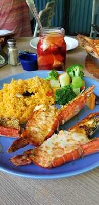 Fish And Co. Beachwalk Mal