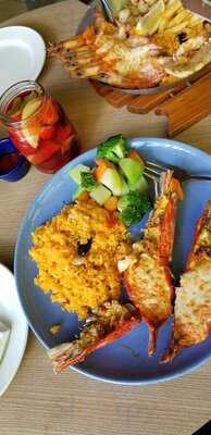 Fish And Co. Beachwalk Mal