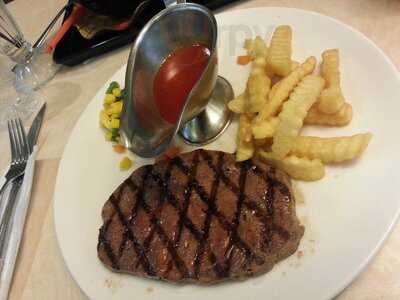 Platinum Resto - Kelapa Gading