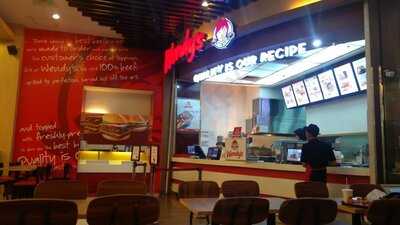 Wendy's Pacific Place