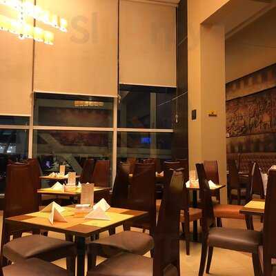 Sop Buntut Bogor Café