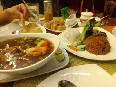 Sop Buntut Bogor Café
