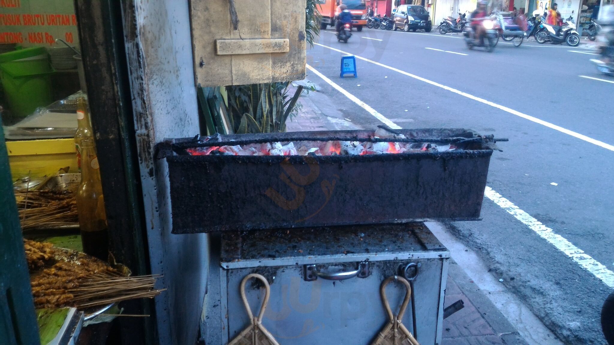Sate Ayam Podomoro