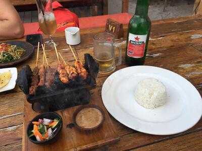 Trawangan Beach Cottages Bar And Restaurant