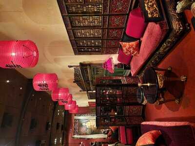 Tugu Kunstkring Paleis