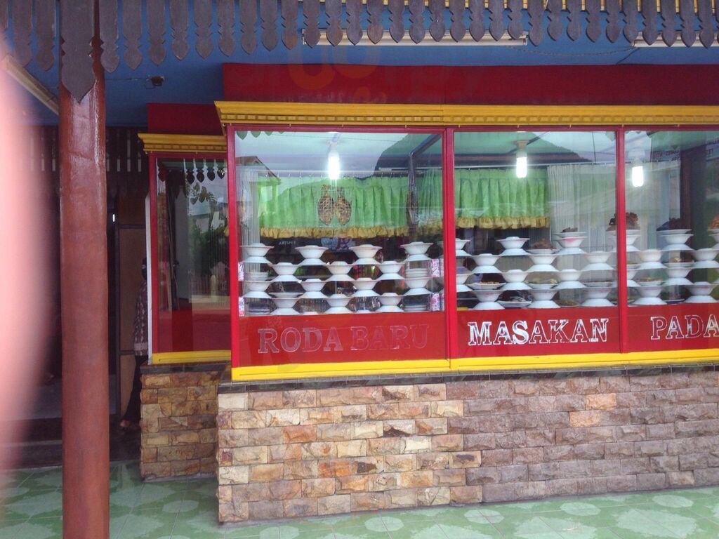 Rumah Makan Padang Roda Baru