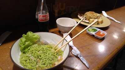 Warung Ngalam - Menteng