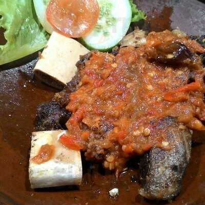 Warung Ngalam - Menteng