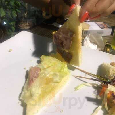 Mini Restaurant & Bar