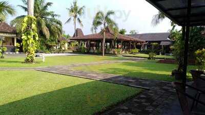 Gazebo Garden Restaurant