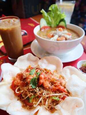 Do An Vietnamese Experience-artha Gading