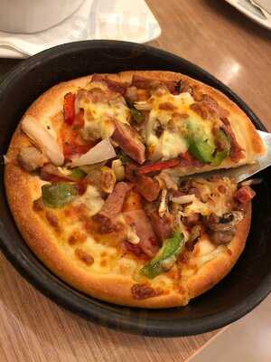 Pizza Hut Taman Anggrek