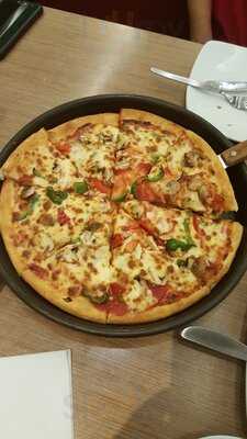 Pizza Hut Taman Anggrek