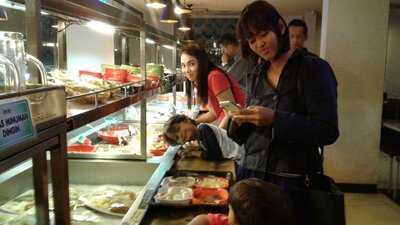 Raa Cha-kelapa Gading