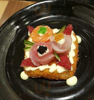 Zenbu-kebayoran Baru