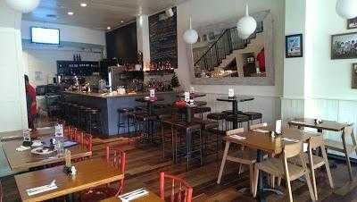 Spanky's Ribs & Martinis