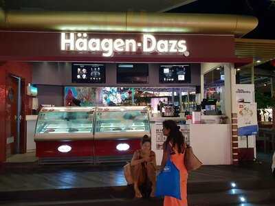 Haagen-dazs Beachwalk Shopping Center