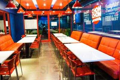 Chom Chom Cafe