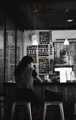 Gulp & Gulf Bar And Resto