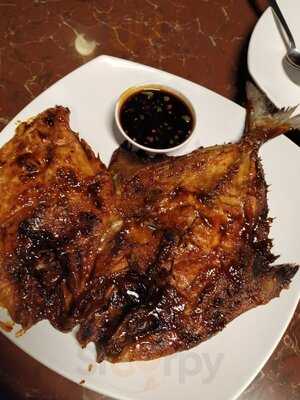 Taman Santap Rumah Kayu