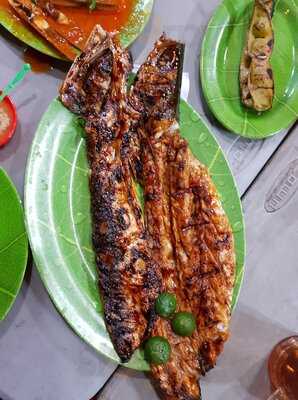 Bola Seafood By Acui Muara Karang - Cabang Citra Garden 6