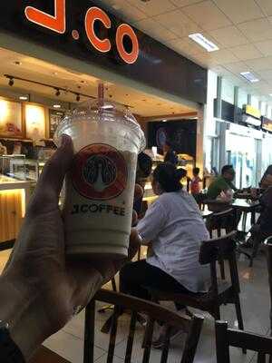 J.co Donuts & Coffee - Mall Of Indonesia, Kelapa Gading.