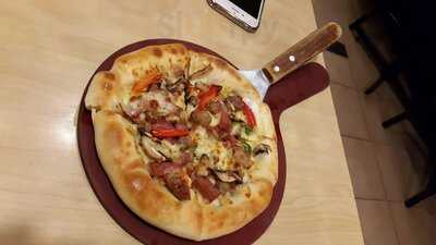 Pizza Hut - Kelapa Gading Mall