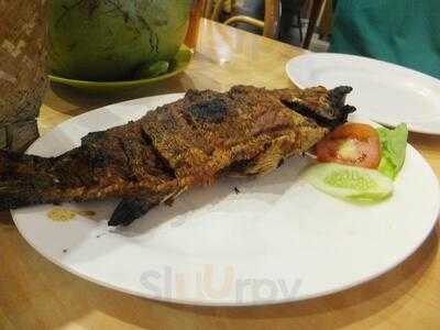 Rumah Makan Lembur Kuring