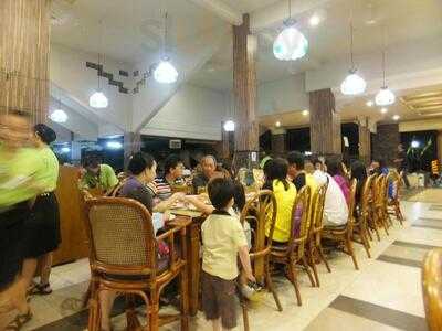 Rumah Makan Lembur Kuring