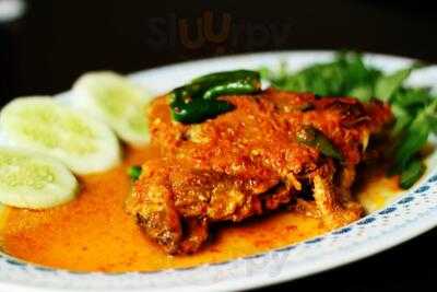 Rumah Makan Berastagi