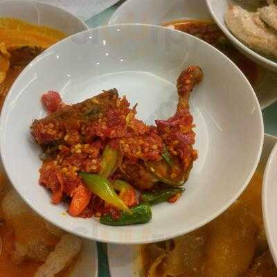 Sari Indah Masakan Padang