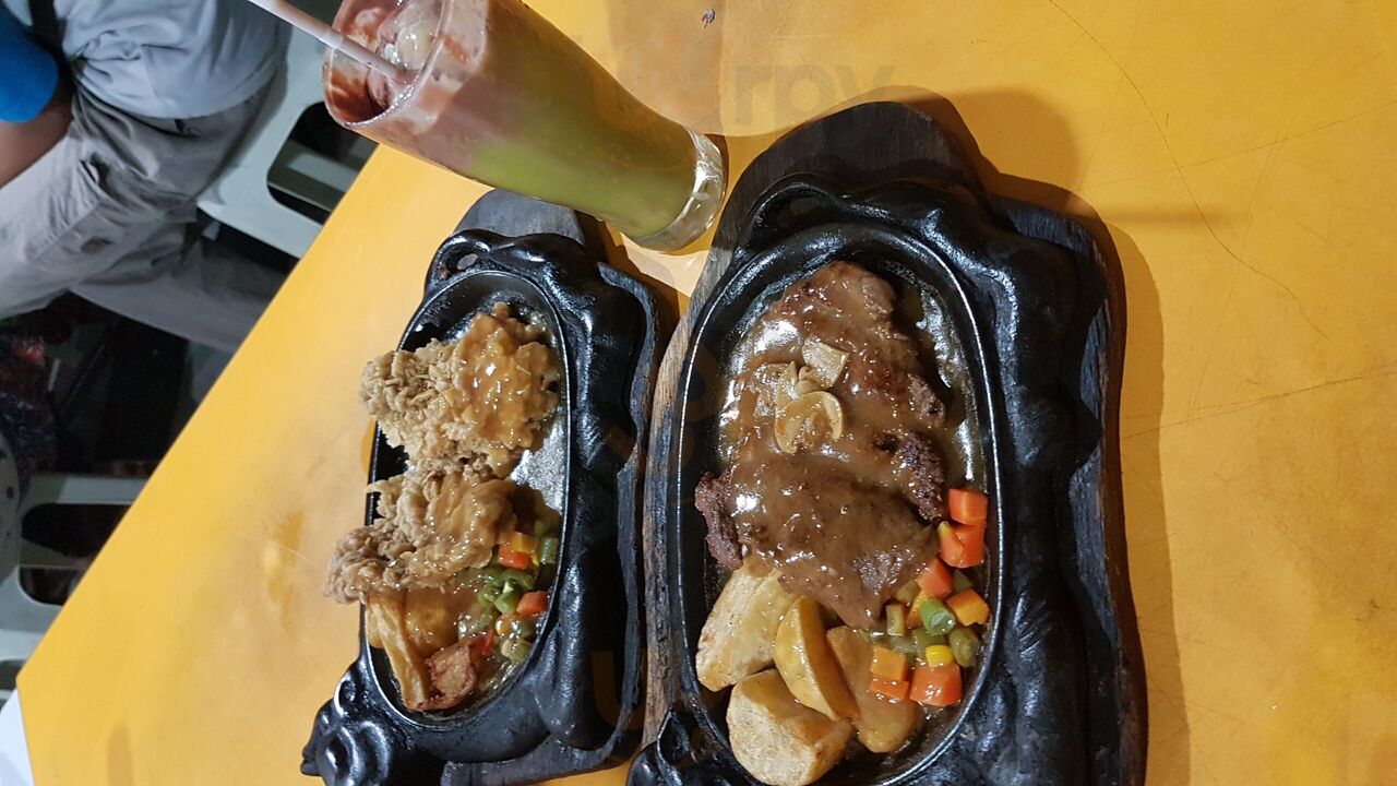 Waroeng Steak & Shake