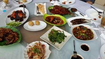 Saung Grenvil - Wahid Hasyim