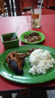 Ayam Bakar Mas Mono - Penggambiran