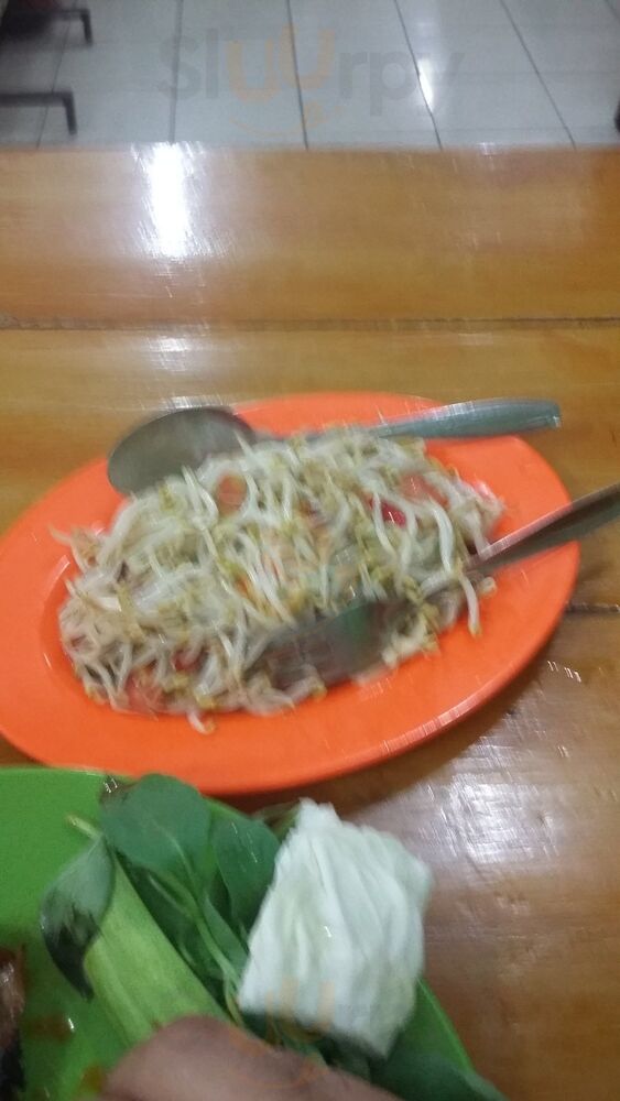 Ayam Bakar Mas Mono - Penggambiran