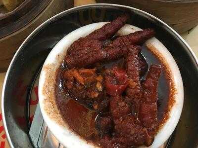 Pringgading Restaurant