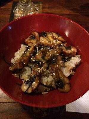 Zen Sushi Bar & Restaurant