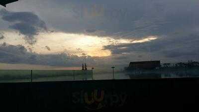 U Paasha Rooftop Pool Bar