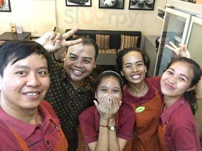 Bemo Corner Coffee Shop