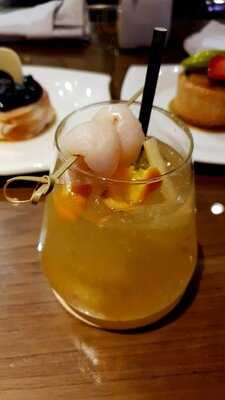 Le Rendezvous Lounge And Bar