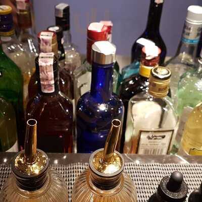 Le Rendezvous Lounge And Bar