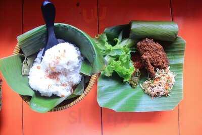 Rendy Bebek Goreng Nasi Liwet