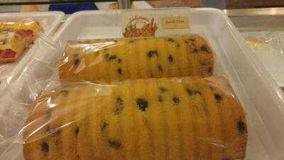 Delicious Cake & Bakery