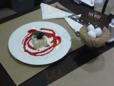 Egg Nest Bistro